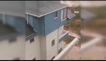 Yalova'da dere taştı, evleri su bastı!