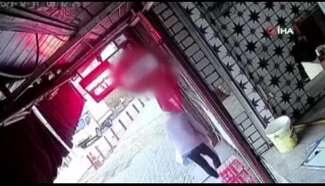 Bursa'da içecek hırsızı kameralara yakalandı