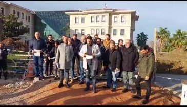 Osmangazi Belediyesi'nin nikah dairesi ihalesine Bursa fotoğrafçı esnafından tepki