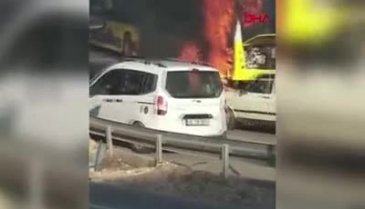 Şanlıurfa'da halk otobüsü yandı