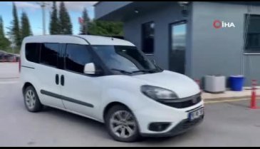 Bursa'da eşini öldürüp kaçan şüpheli, fırının deposunda saklanırken yakalandı!