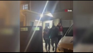 Esenyurt'ta karısını çocuklarının gözü önünde bıçaklayan adam adliyeye sevk edildi