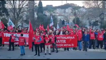 Bursa'da Birleşik Metal-İş Sendikası'ndan protesto yürüyüşü