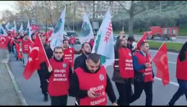 Bursa'da Birleşik Metal-İş Sendikası'ndan protesto yürüyüşü -3
