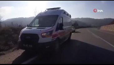 Bolu'da otomobil şarampole devrildi: 2 yaralı