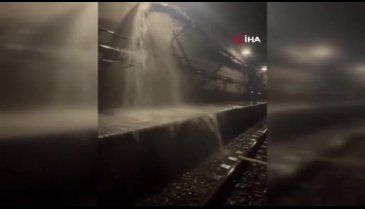 İngiltere'de tüneli su bastı, tren seferleri iptal edildi