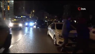 Yılın ilk sabah namazında binlerce kişi Ulucami'de şehitler için dua etti