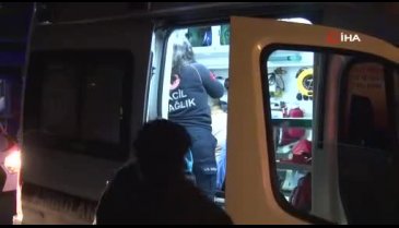 İETT otobüsü park halindeki hafriyat kamyonuna çarptı! 9 yaralı