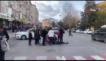 Karaman'da otomobille çarpışan motokurye yaralandı