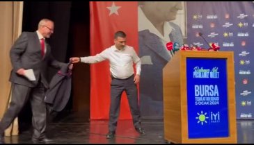 İYİ Parti'nin Büyükşehir adayı Türkoğlu: Bursa'yı süpürüp temizlemek için gece gündüz çalışacağız