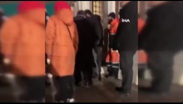 İstanbul'da Fatih Camii imamı bıçaklı saldırıda yaralandı!