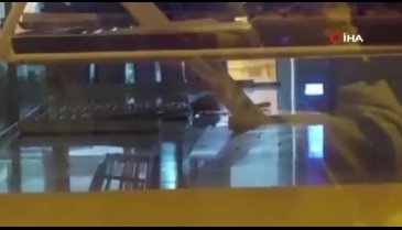 Ankara'da simitçide mide bulandıran görüntüler!
