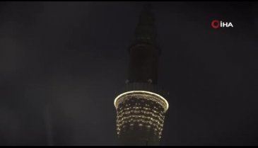 Bursalılar Ulucamii'ye akın etti