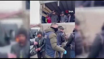 Erzincan'da 99 kaçak göçmen yakalandı