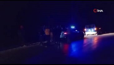 Çorum'da otomobil şarampole devrildi