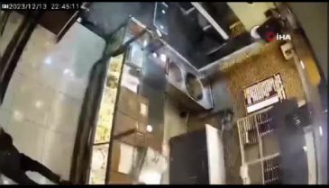 İstanbul'da tatlıcıda dehşet anları kamerada