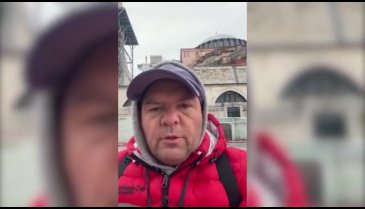 Ayasofya'da yeni düzenleme: Girişler ayrıldı, Türk vatandaşları o kısma giremiyor!