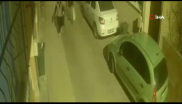 Bursa'da çöp kovası hırsızlığı! Beğenmedi diğerini aldı