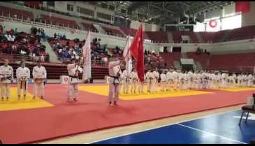 Ümitler Türkiye Judo Şampiyonası Konya'da başladı