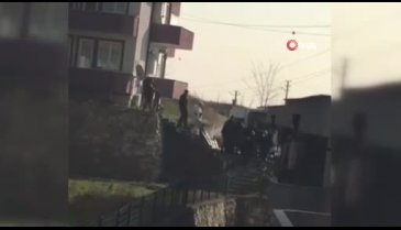 Sakarya'da kız arkadaşını öldürüp karakola teslim oldu