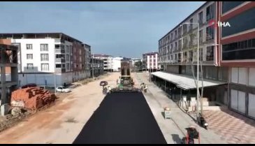 Bursa'da asfalt mesaisi