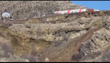Uşak'ta heyelan oldu