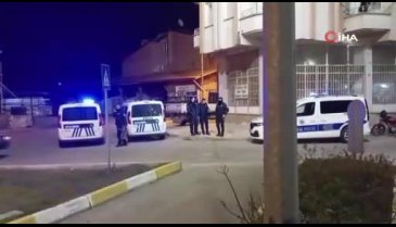 Şüpheli araç kovalayan polis otosu kaza yaptı