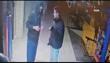 Çorum'da tanımadığı şahıs tarafından bıçaklı saldırıya uğradı!