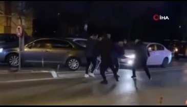 İstanbul'da trafikte iki kişi bacağından bıçaklandı