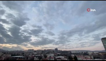 Elazığ'da 'Sirrokümülüs'leri görenler bir kez daha baktı