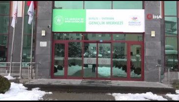 Bitlis'te minikler hem eğleniyor hem de öğreniyor