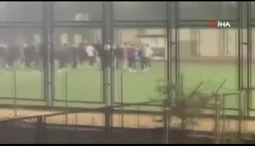Bursa'da futbol sahası boks ringine döndü!