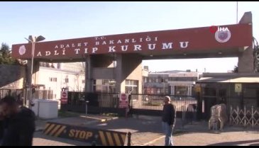 İstanbul'da metrobüsün çarpmasıyla hayatını kaybeden şoförün cenazesini ailesi aldı