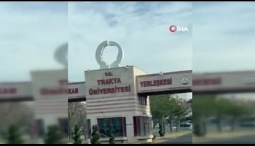 Edirne'de kırmızı ışıkta geçti kendisini ihbar etti