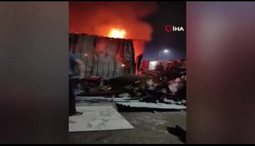 Hatay'da konteyner kentte yangın paniği