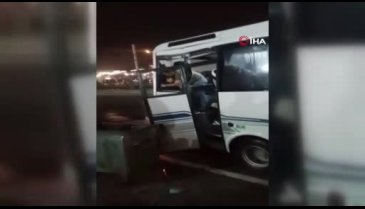 Bursa'da turistleri taşıyan otobüs yoldan çıkıp aydınlatma direğine çarptı! 1'i ağır 10 yaralı -2