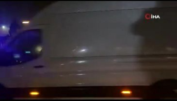 Düzce'de otomobil karşı şeride geçip takla attı!