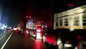 Diyarbakır ve Şanlıurfa'yı yağış vurdu! Çay taştı, köprü yıkıldı