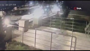 Pendik'teki kaymakamlık lojmanına saldırı anı güvenlik kamerasına yansıdı