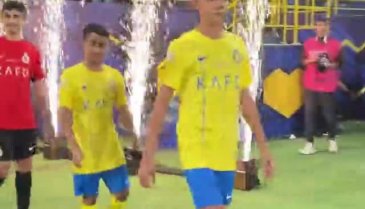 Cristiano Ronaldo oğlunun yaptığı harekete sinirlendi!