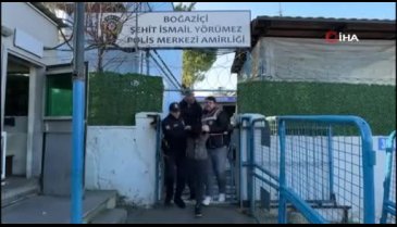 Taksicinin sırtına makas saplayan zanlı tutuklandı