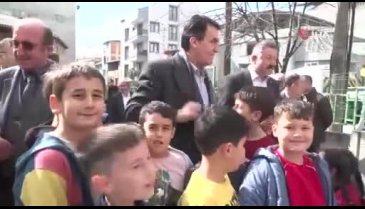 Bursa'da Dündar sevgisi Emek'e sığmadı