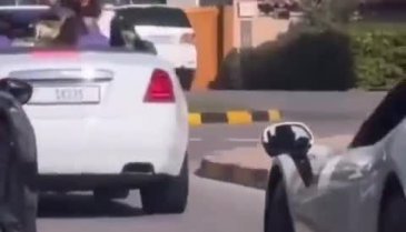 Ebru Gündeş'in Dubai'deki düğün konvoyu!