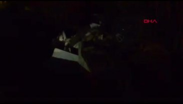 Antalya'da 2 otomobil çarpıştı: 3 yaralı