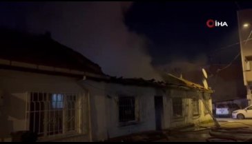 Bursa'da müstakil ev küle döndü!