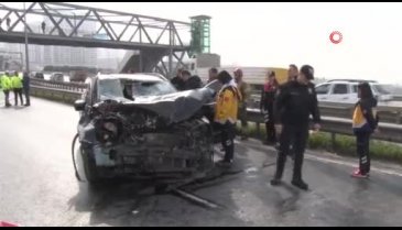 İstanbul E-5'te feci kaza: 1 ölü