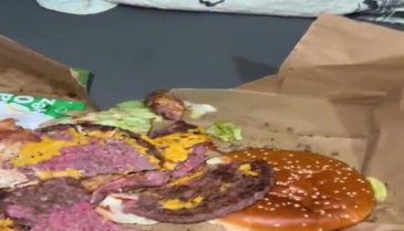 Mersin'de yemek siparişi veren adam hayatını şokunu yaşadı