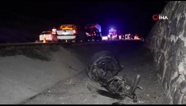 Nevşehir'de takla atan otomobilden kopan parçalar iki aracın çarpışmasına yol açtı!