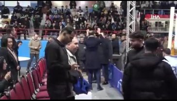 Bitlis'te Türkiye-İran Muaythai gecesi düzenlendi