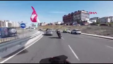 İstanbul'da  'Dur' ihtarına uymayarak kaçan motosikletliye para cezası!